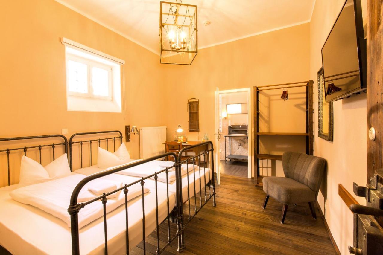 Knast-Hotel Fronfeste Amberg Buitenkant foto