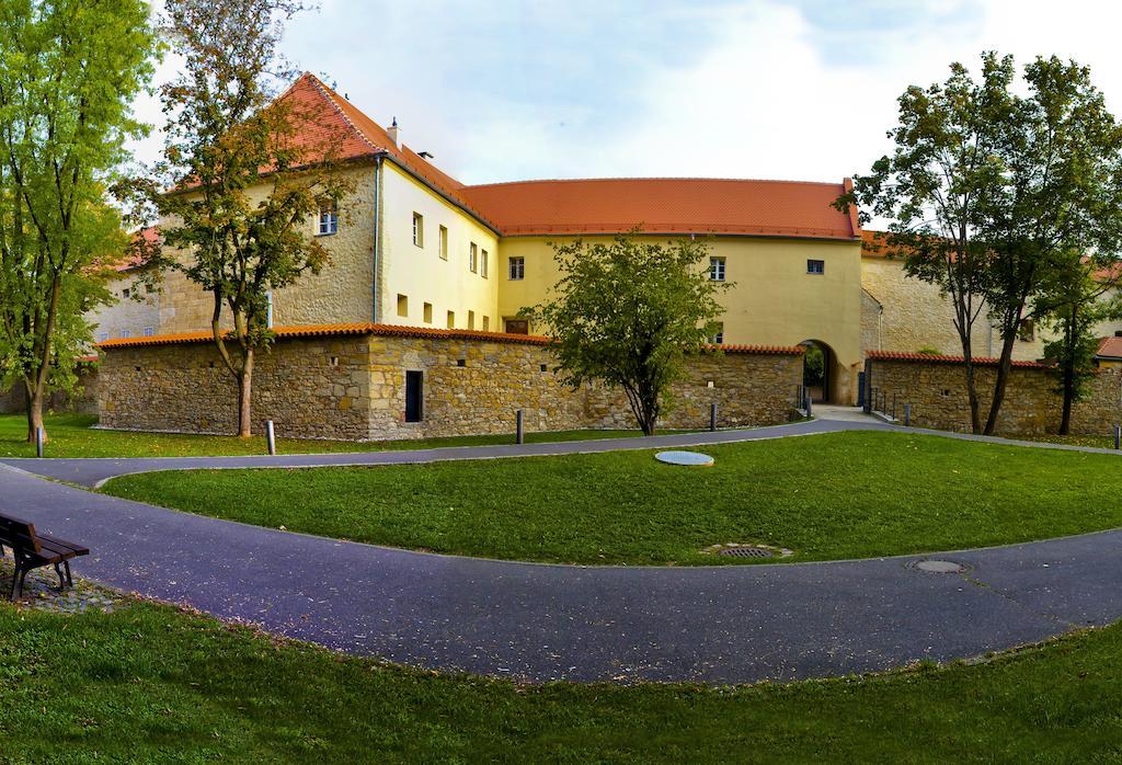 Knast-Hotel Fronfeste Amberg Buitenkant foto
