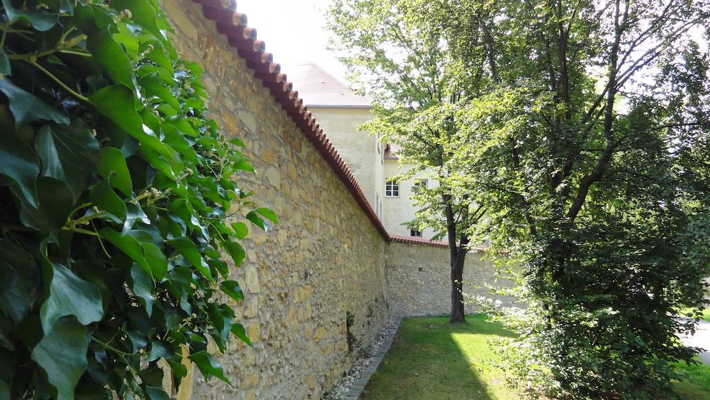 Knast-Hotel Fronfeste Amberg Buitenkant foto