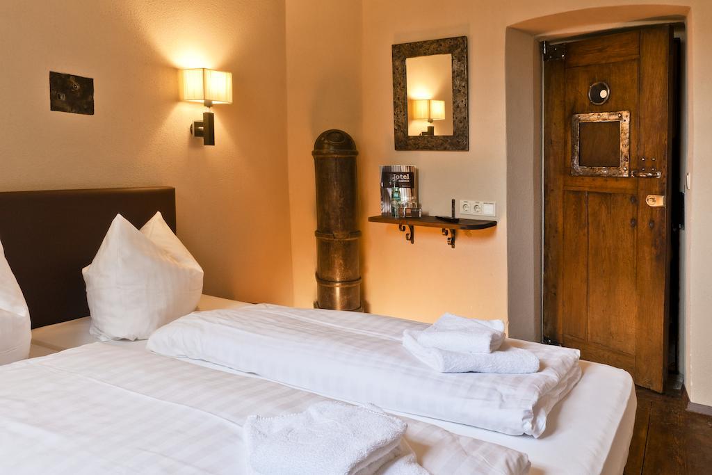 Knast-Hotel Fronfeste Amberg Kamer foto